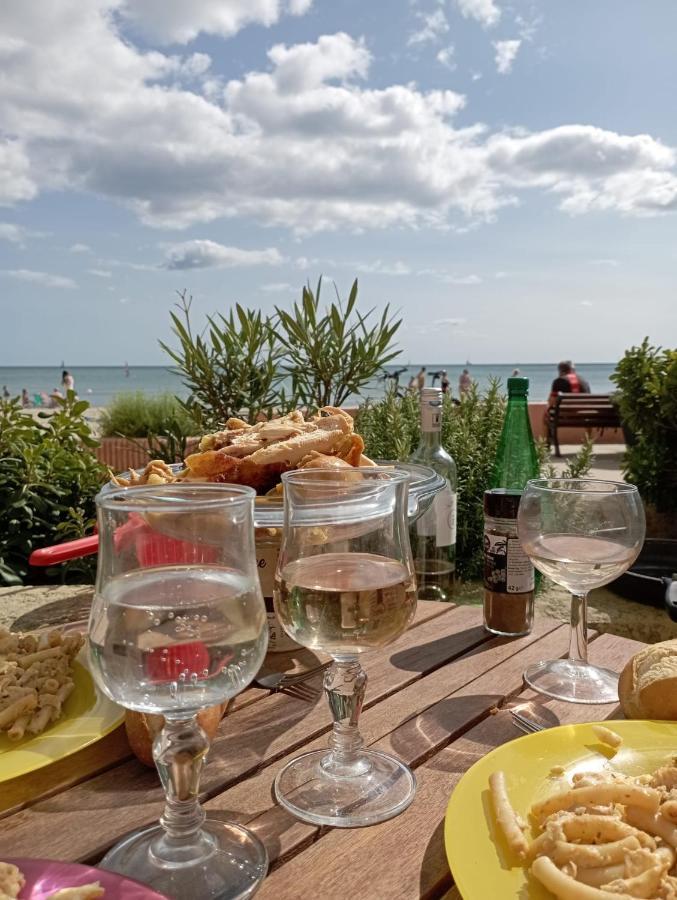 Face A La Mer, Appartement Pour 4 Personnes Sur La Rive Droite Palavas-les-Flots Zewnętrze zdjęcie